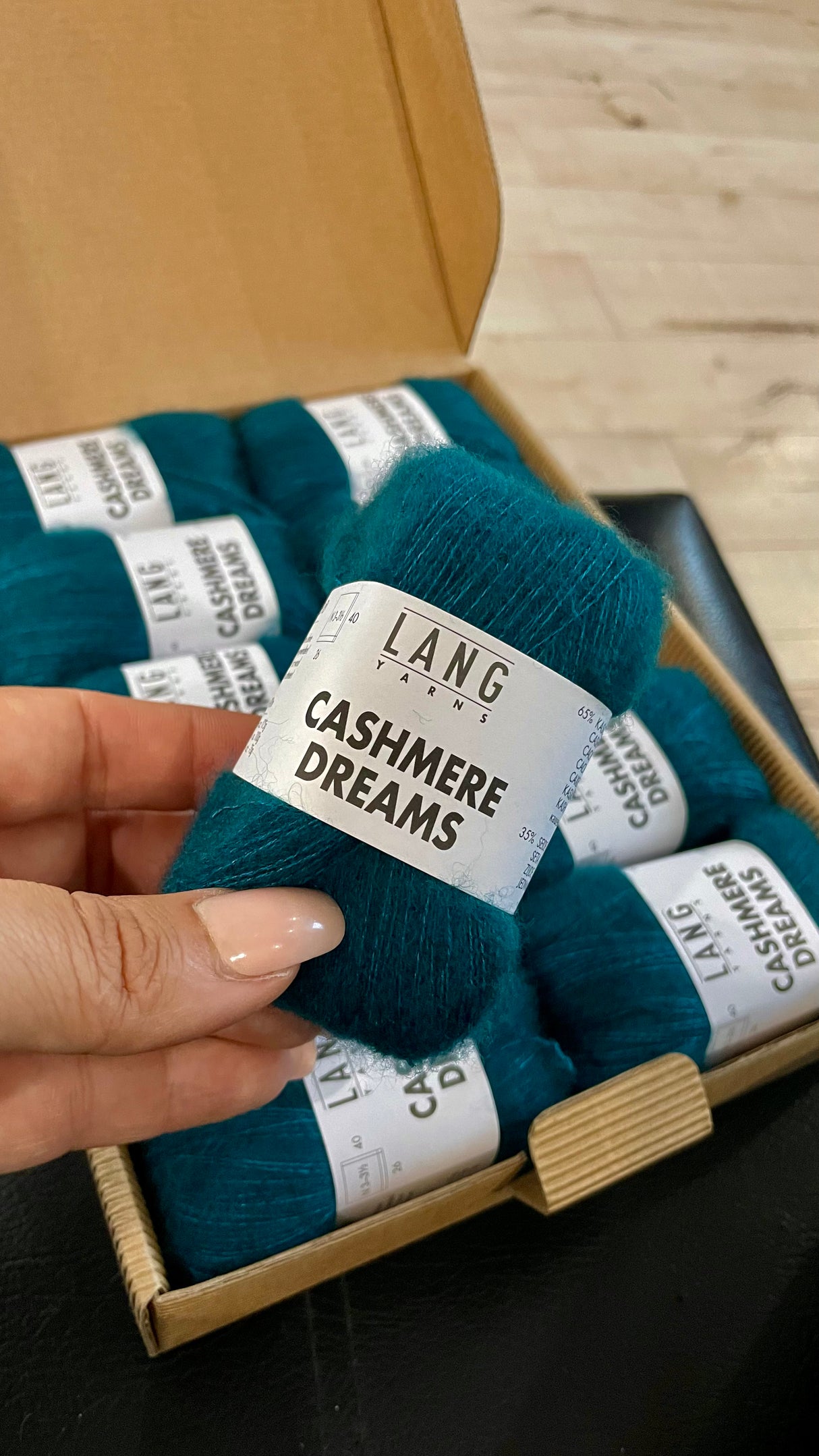 Lang Yarns | Cashmere Dreams | Alpine