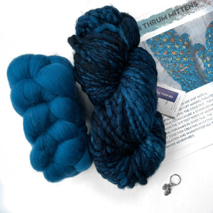 ThrumThrum Mittens Kit