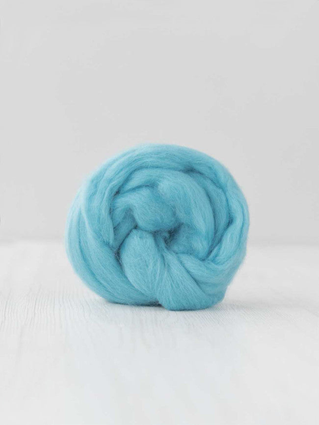 Dyeing House Gallery | Wool Roving 50g | Water