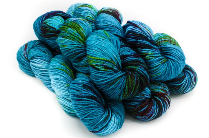 Baah Yarn | Footloose | Light My Saphire