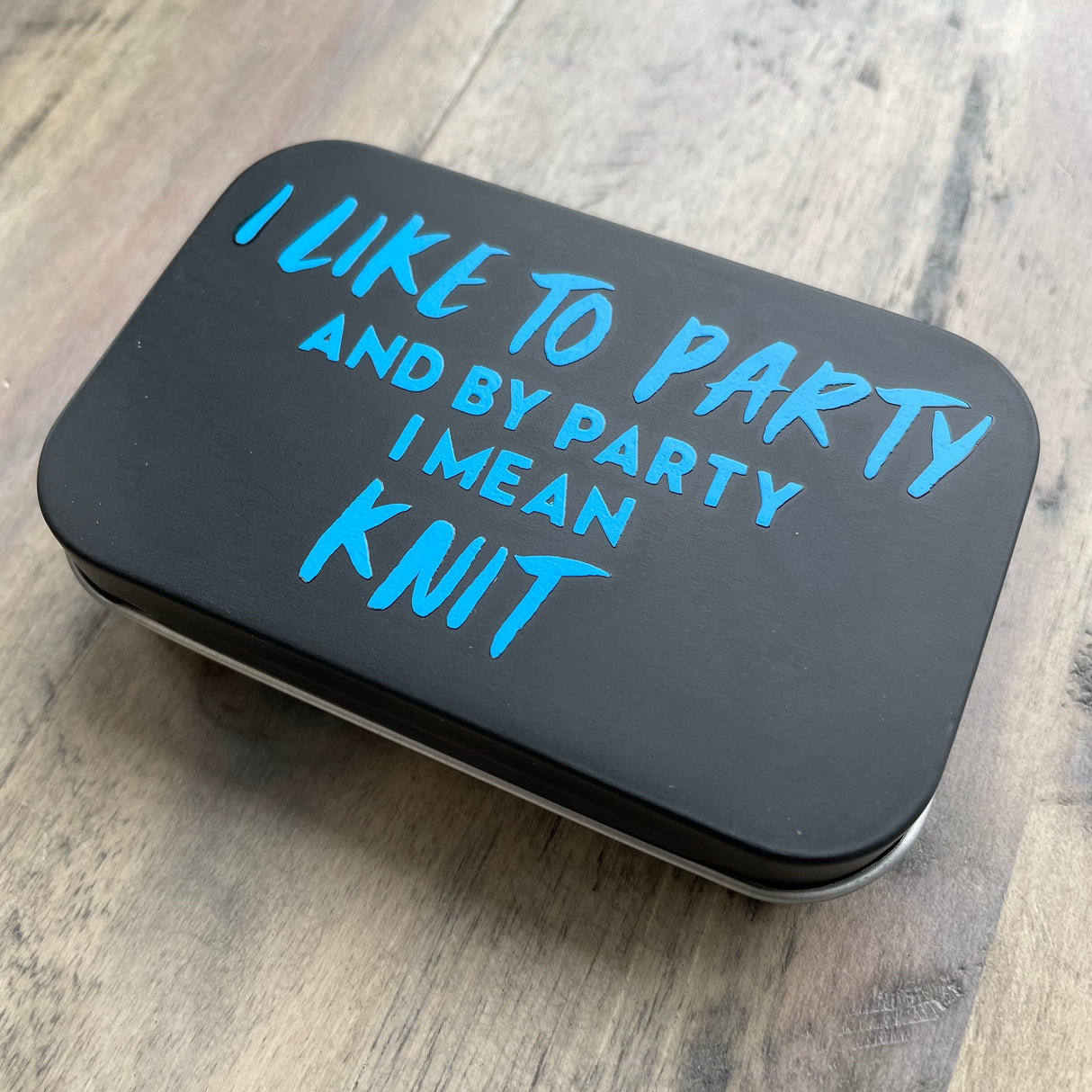 Notions Tin | I Like To Party