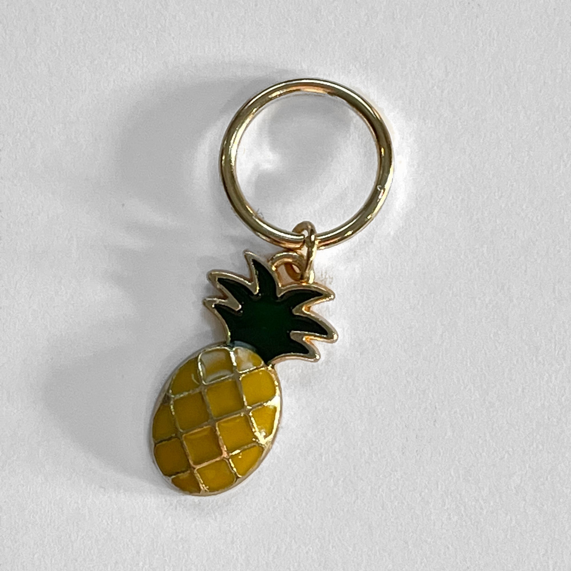 Southpaw Stitch Markers | Pineapple Gold