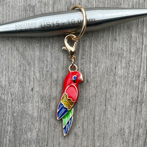 Southpaw Stitch Markers | Pretty Parrot