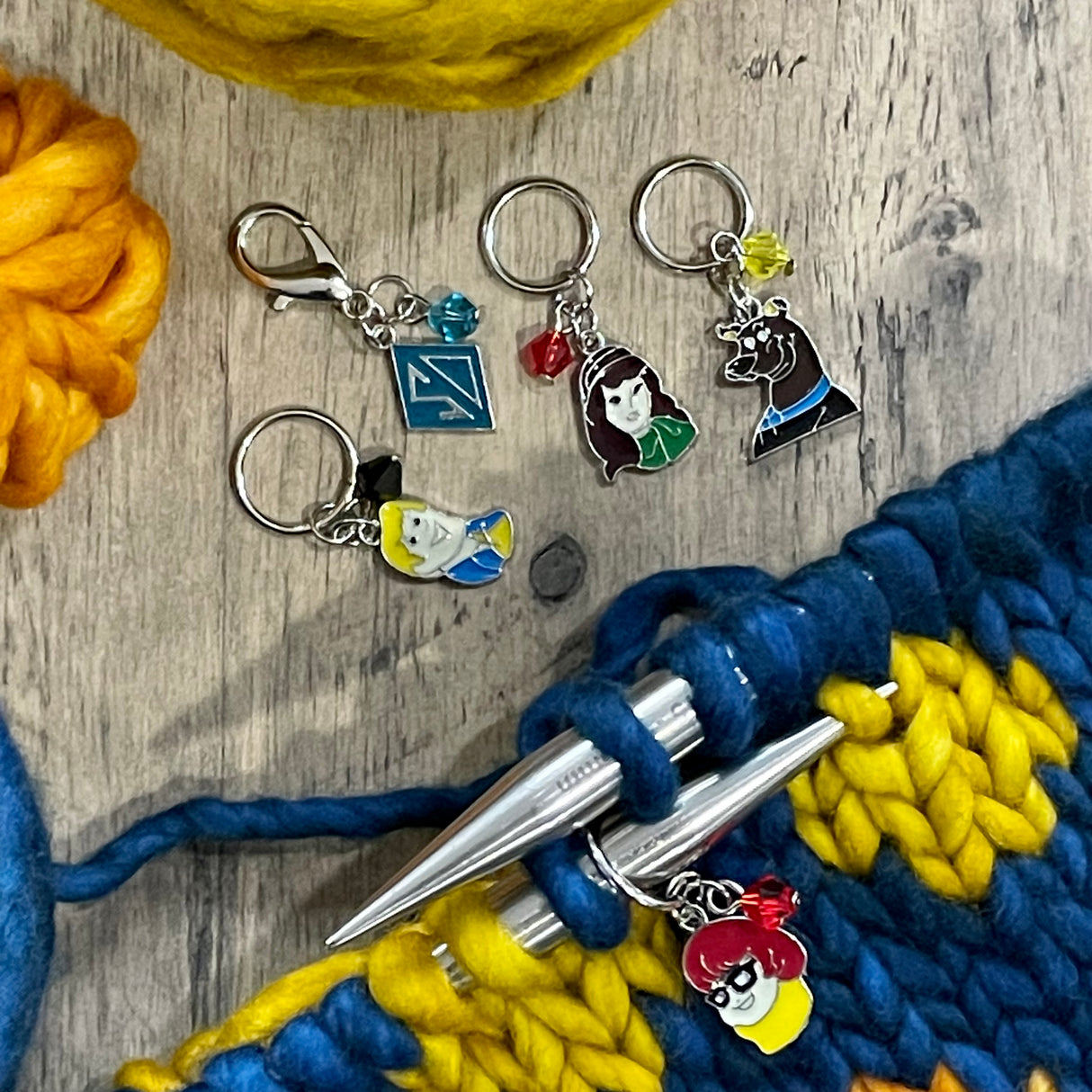 Southpaw Stitch Markers | Scooby Doo Mystery