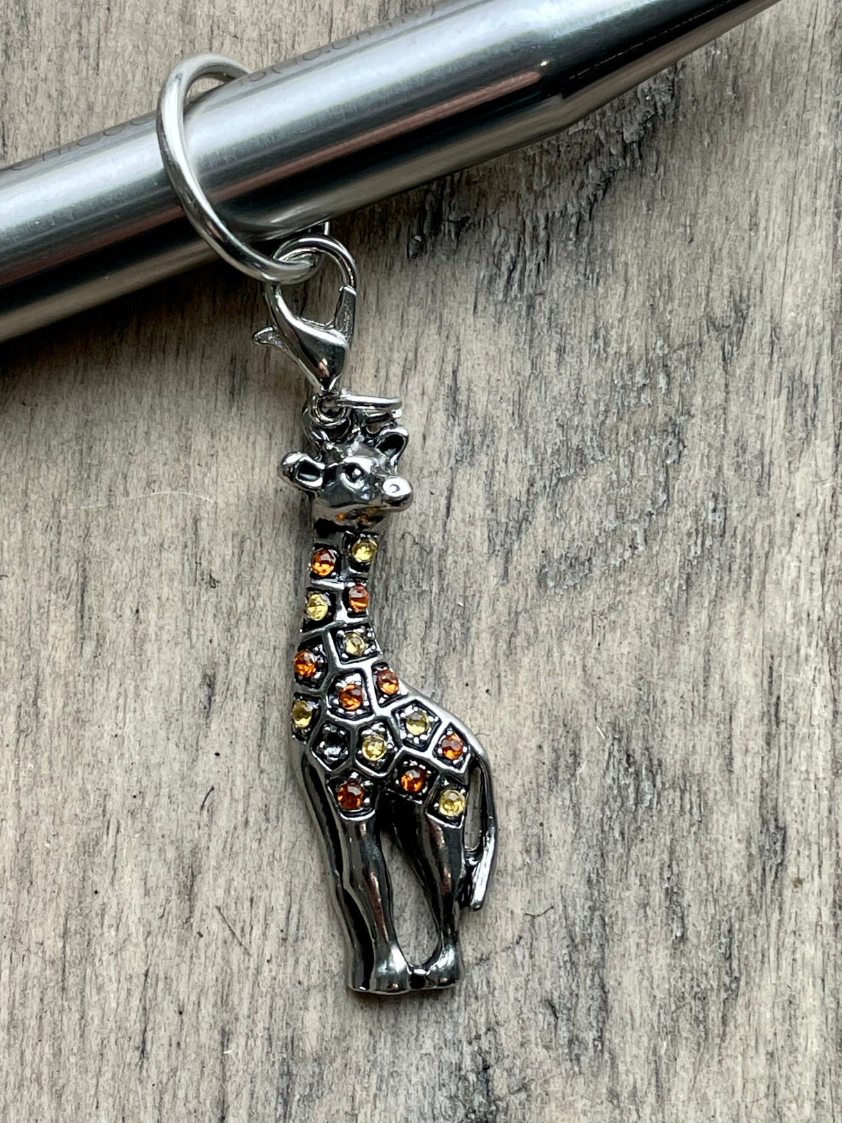 Southpaw Stitch Markers | Jeweled Giraffe