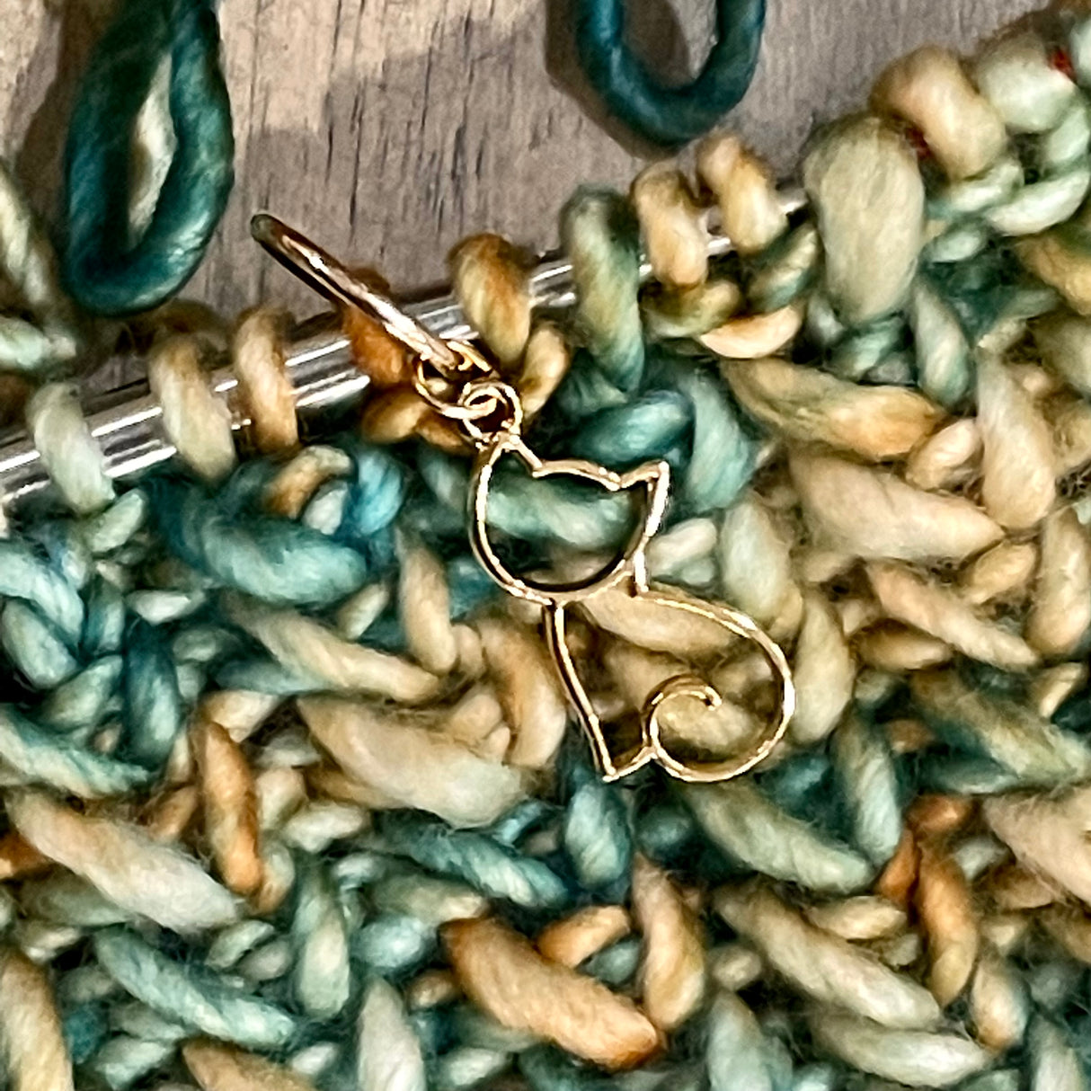 Southpaw Stitch Markers | Classy Cat