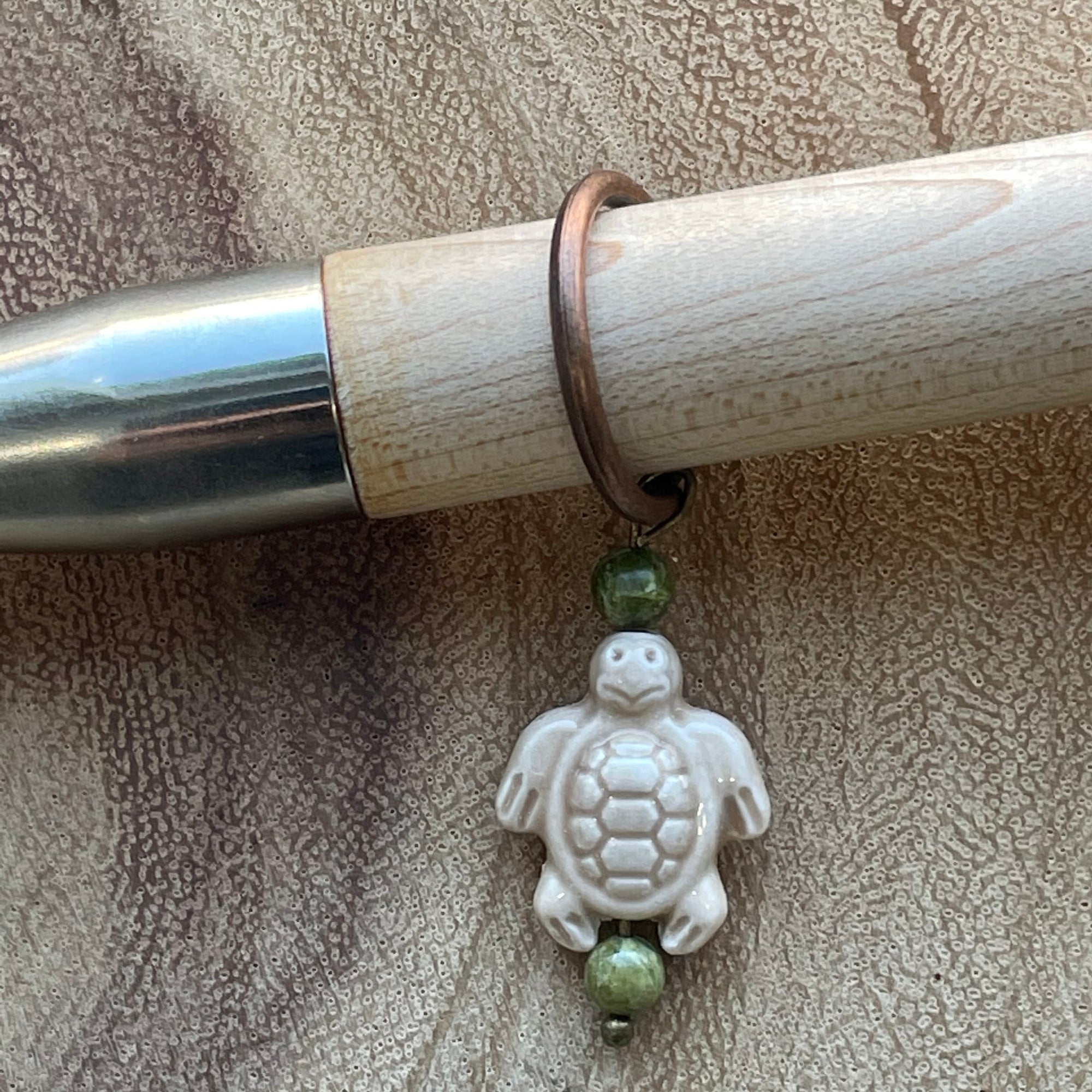 Southpaw Stitch Markers | Jumbo | Natural Sea Turtle